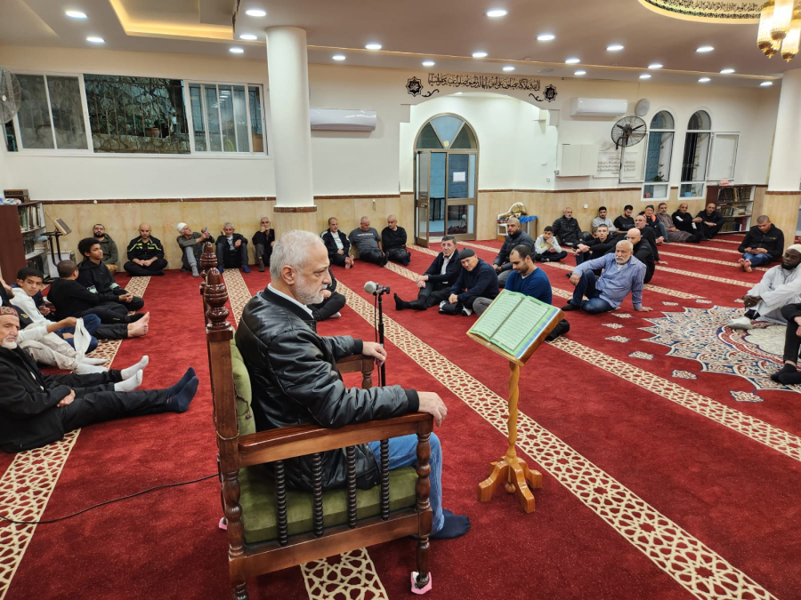 يافا: بالصور الأمسية الإيمانية (مجالس النور) الأسبوعية في مسجد العجمي